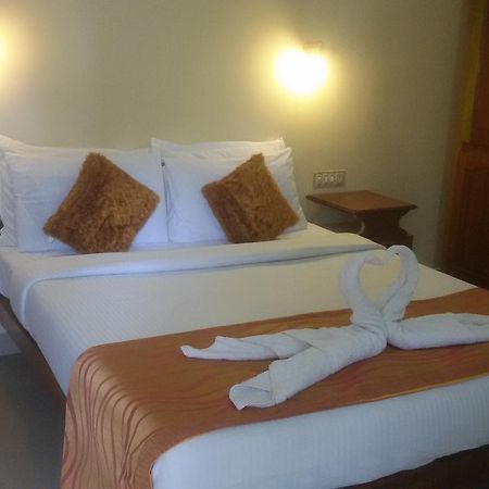 Hotel Grand Sea Kovalam Esterno foto