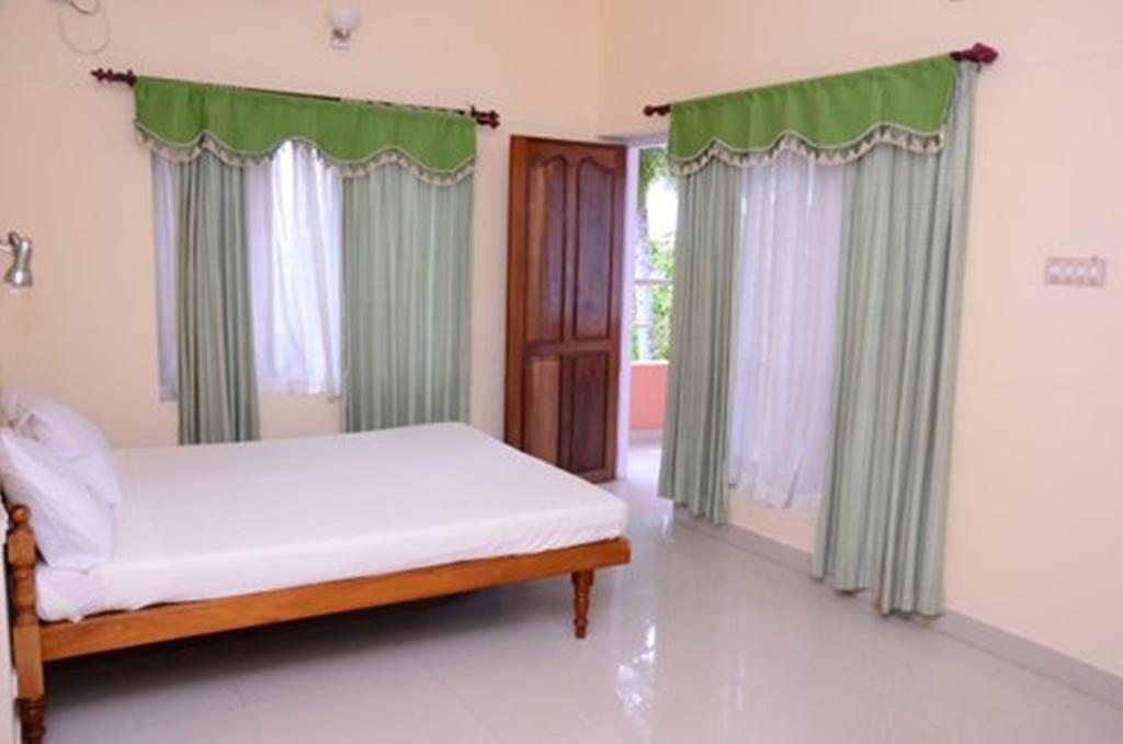 Hotel Grand Sea Kovalam Esterno foto