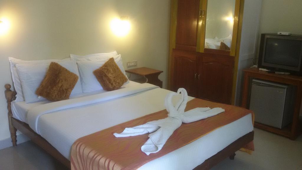 Hotel Grand Sea Kovalam Esterno foto